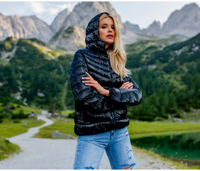 achat en gros de vestes pour femmes à capuche Varsovie – offre pour l’automne